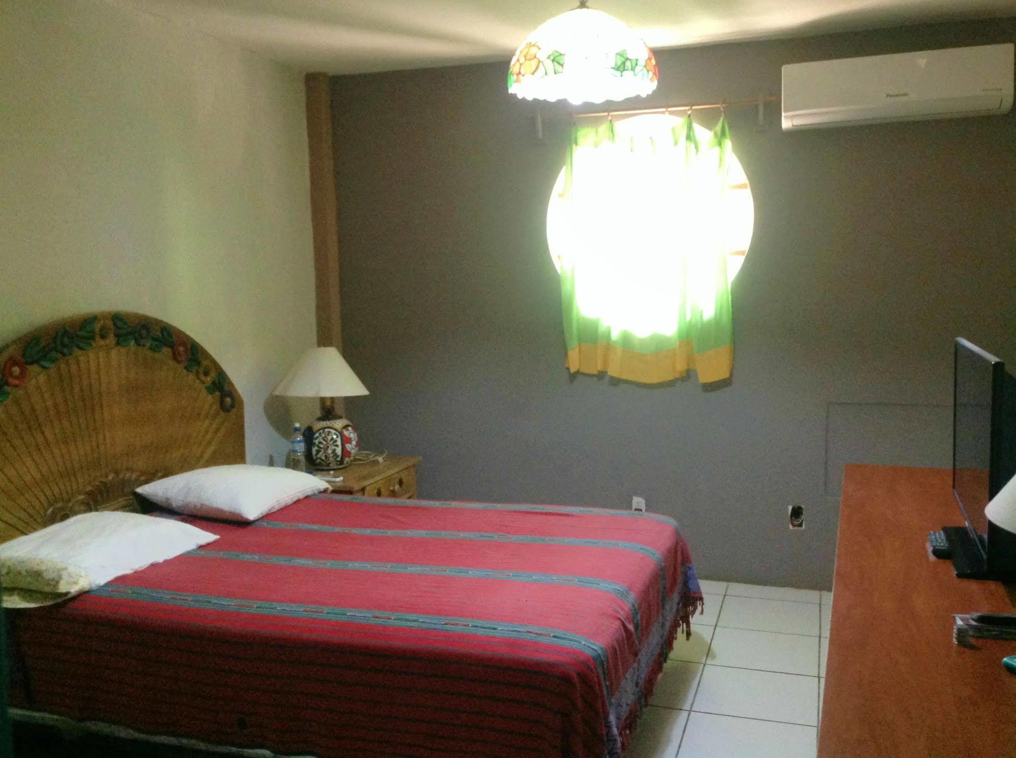 Hotel Restaurante Cesar Managua Kültér fotó